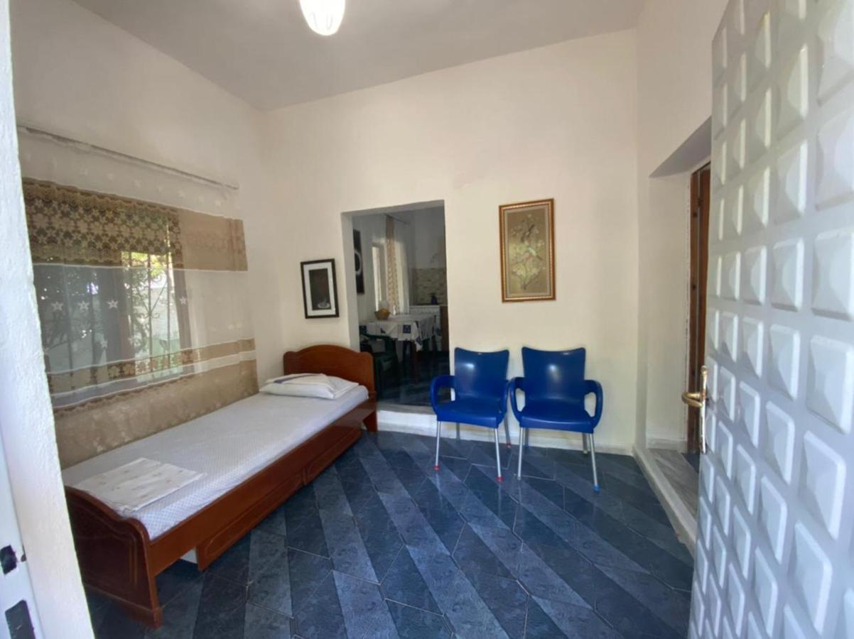 Eva Apartments Dhërmi Eksteriør billede